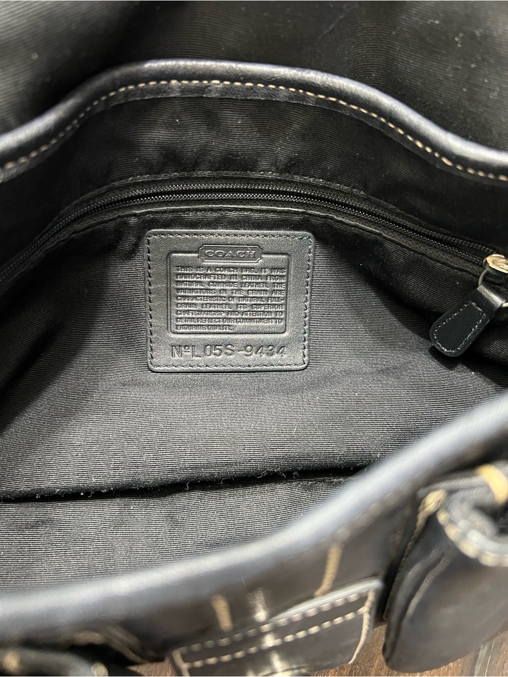 Coach Soho Flap Bag Black Leather Silver Buckle Shoulder Strap Vintage Y2K - Picture 10 of 14